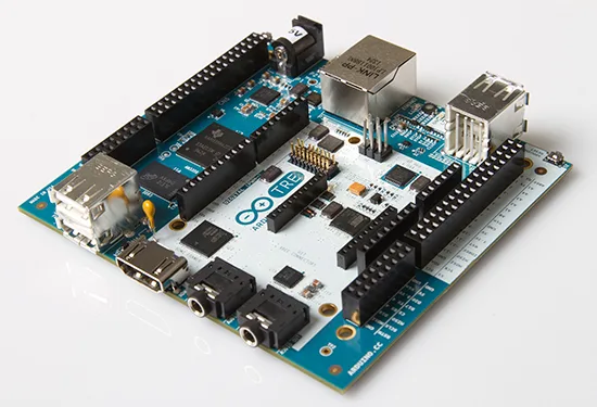 Arduino premieres at Maker Faire Rome: Galileo with Intel and Arduino Tre (Linux)