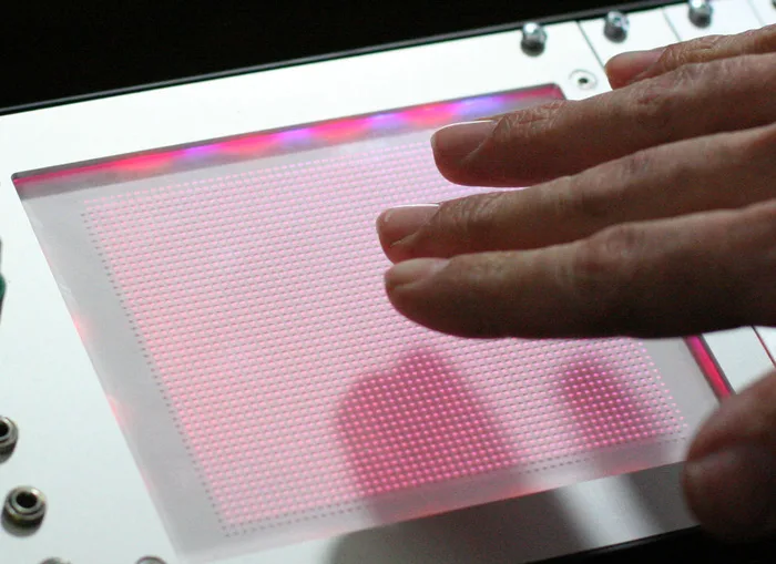 Vectr, the Open Source 3D Sensing Gesture Controller is campaigning