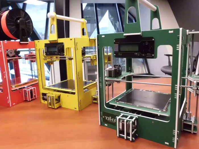 Modular Snap 3D Printer can be assembled with a snap.