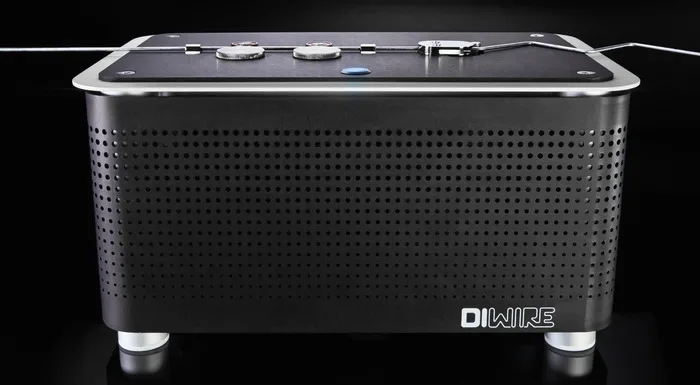 A new version of DIWire, the Desktop Wire Bender is on Kickstarter