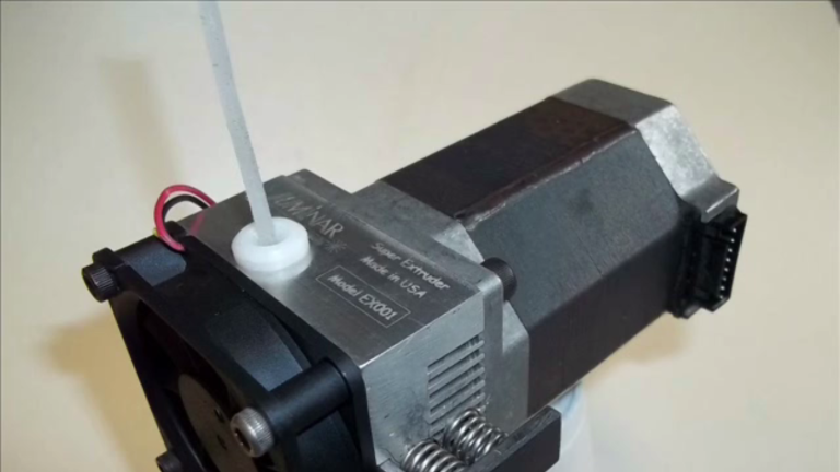 Improved Extruder that allows more plastic options is on Kickstarter