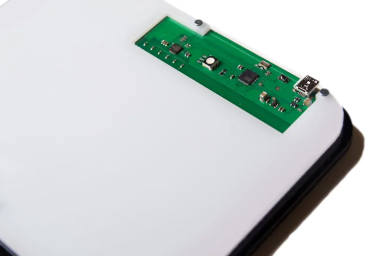 uMotio is an Arduino compatible device with built in gesture control
