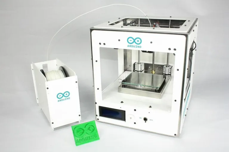 MATERIA 101, Arduino branded 3d printer debuts at Rome Maker Faire!