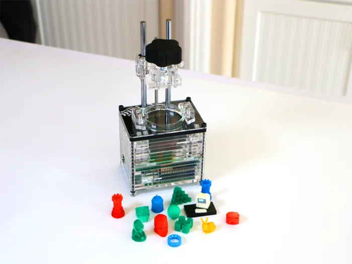 iBox Nano: the worlds Smallest Resin 3D printer just got funded on Kickstarter