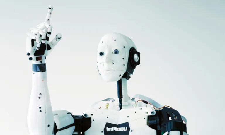 Robots for Good and Open Wheels on the Guardian!