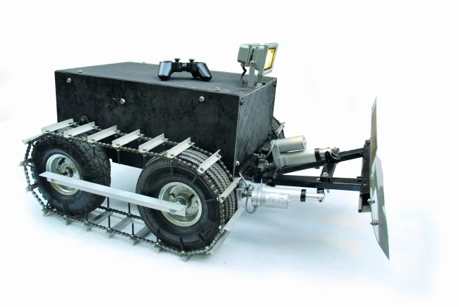 The Open Source Snow Plow Robot: discovering the Firmware