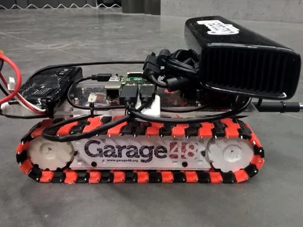Pi Tank, 3D-print your Robot now!