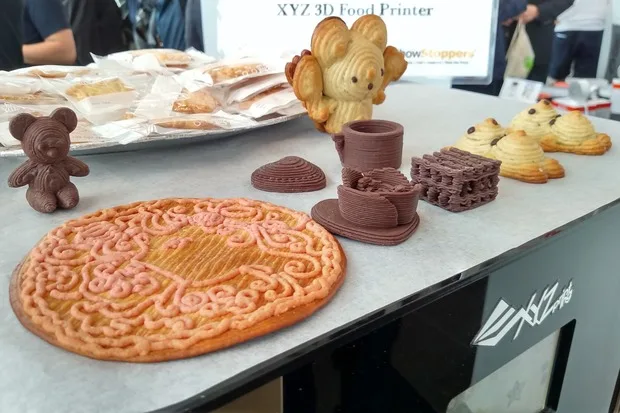 XYZ printer shows its new 3D food printer at Berlin IFA 2015