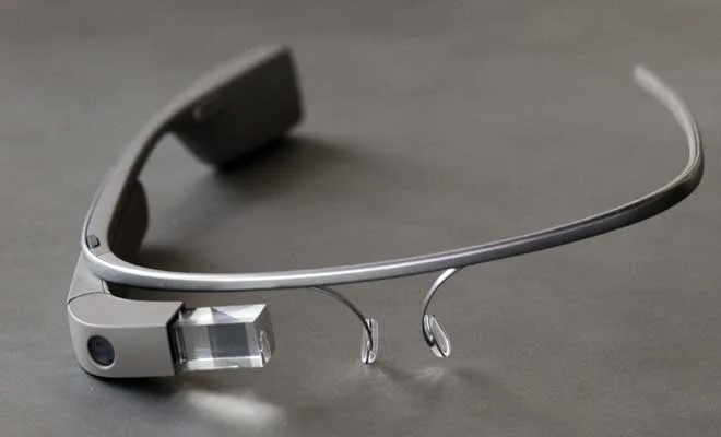 Google Glass 2 may ditch the display