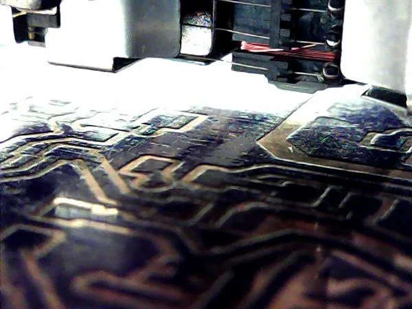 Diyouware releases TwinTeeth Plus, metal upgrade for their open source PCB mini-factory/3D printer