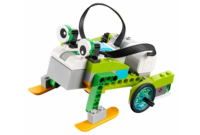 Lego’s WeDo 2.0 gives kids a crash-course in robotics