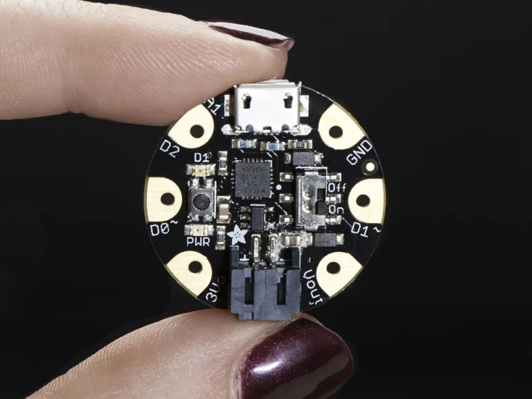 Adafruit GEMMA v2 – Miniature wearable electronic platform