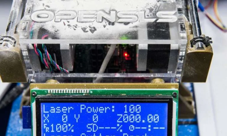 Bioengineers make open-source laser sintering printer for biomaterials fabrication 40x cheaper