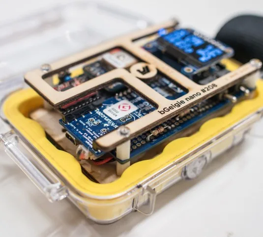 Safecast BGEIGIE Nano for radiation monitoring