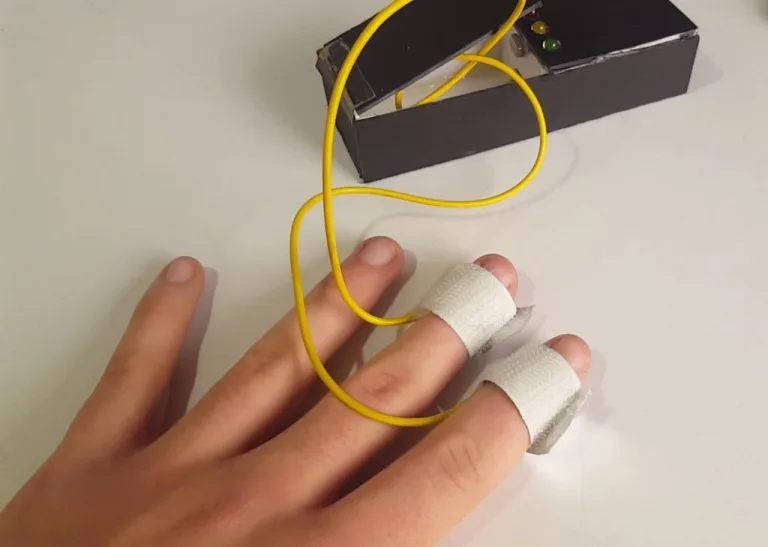 Arduino Lie detector : your partner is in trouble!