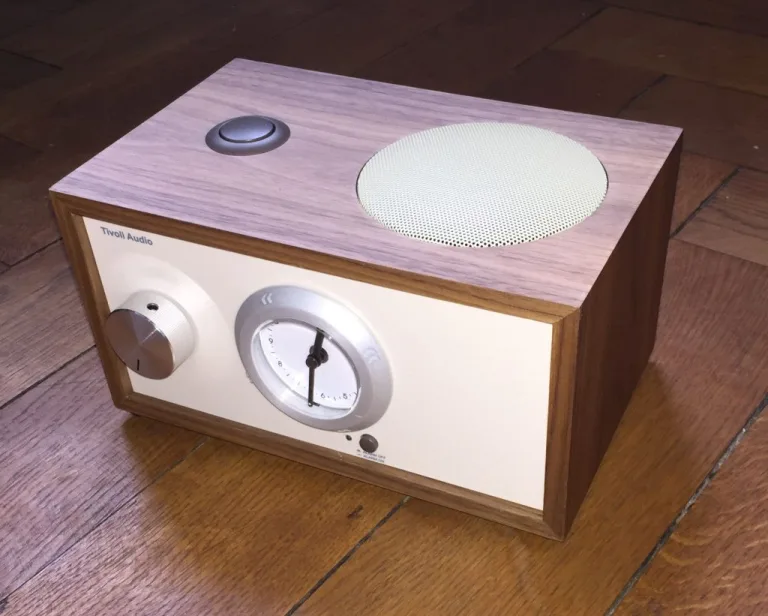 Tivoli Squeezebox Radio: it looks so cute!