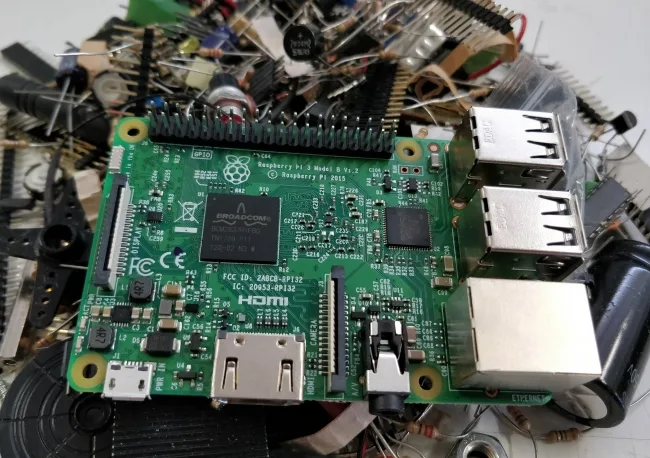 Things You Didn’t Know You Could Do With The Raspberry Pi