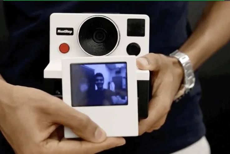How to Reinvent a 3D Printed Polaroid Camera