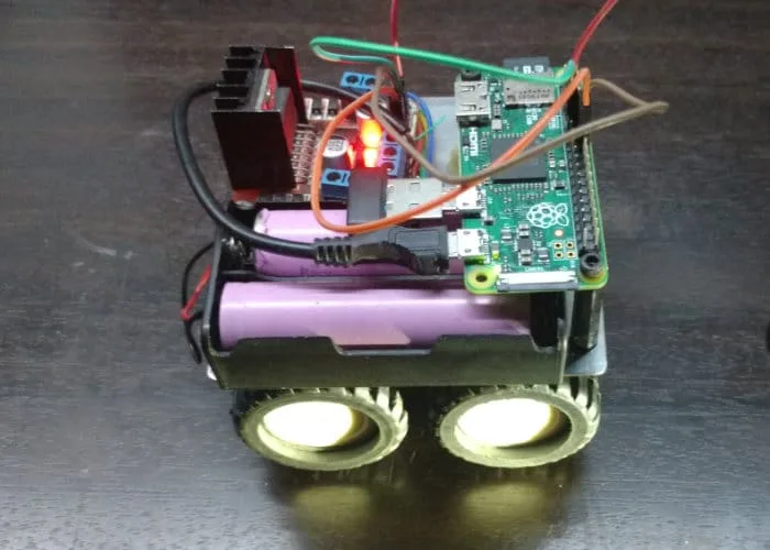 Raspberry Pi Zero Drives a Remote Controlled Truck!