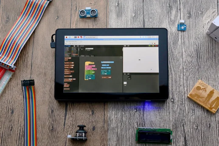 Raspad: the Raspberry Pi Tablet for Developing Purpose