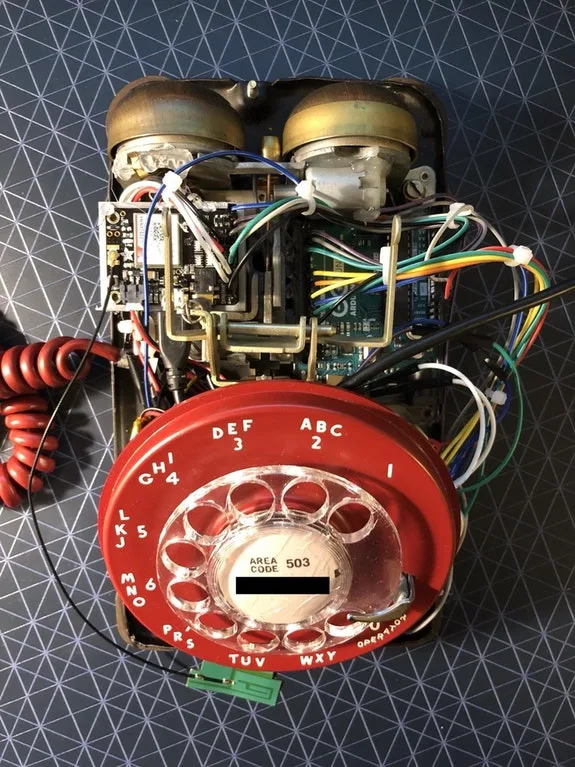 How to Bring Back Your Old Rotary Phone