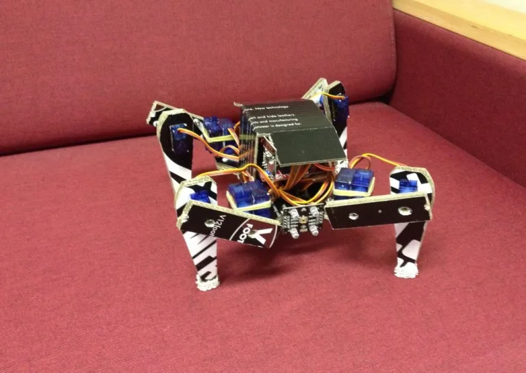 DIY an Arduino-Powered CardBoard Spider