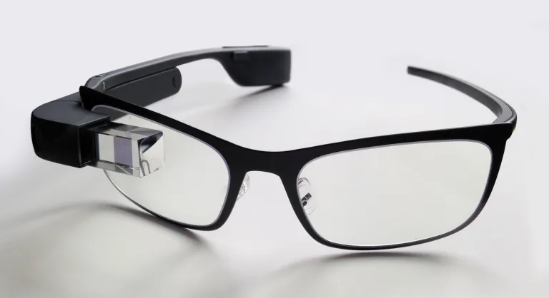 Inspired by Google-Glass, Delhi boy invents device for hearing impaired