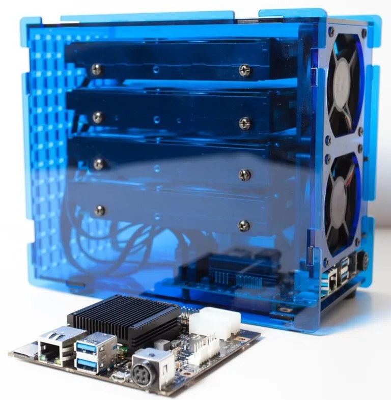 Open Source NAS Helios4 Is Back!