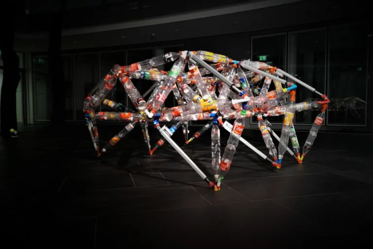 TrussFormer: Plastic Bottles and 3D Printed Connectors Create Kinetic Structures