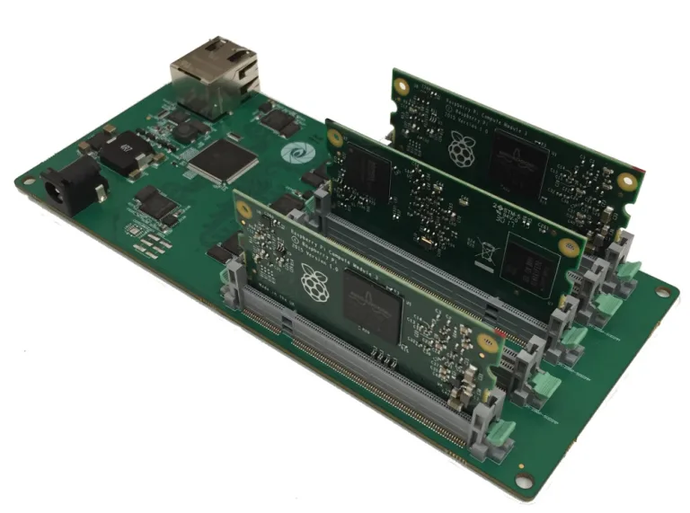 miniNodes Raspberry Pi CoM Hardware Platform is able to Accomodate up to 5 Raspberry pi 3 Boards