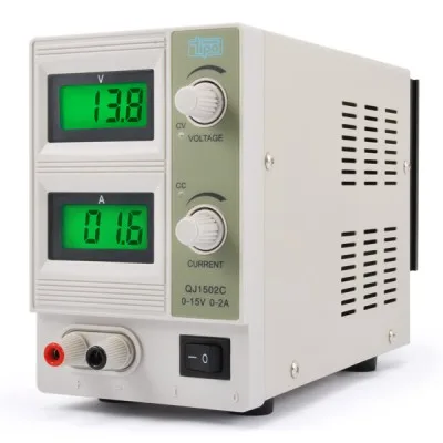 Laboratory power supply 0-15 V / 0-2 A