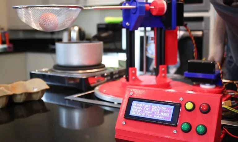 Arduino Robot is Perfect to Cook You Breakfast