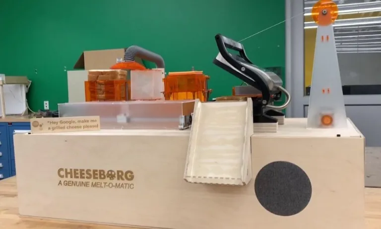 Cheeseborg, Your Personal Voice-Controlled Chef!