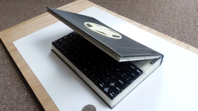 Spellbook: Raspberry Pi Powered Mini Laptop