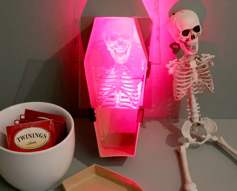 A Spooky DIY Hologram