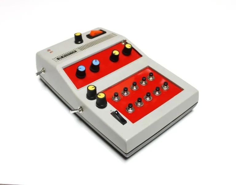 Moog Style Synth