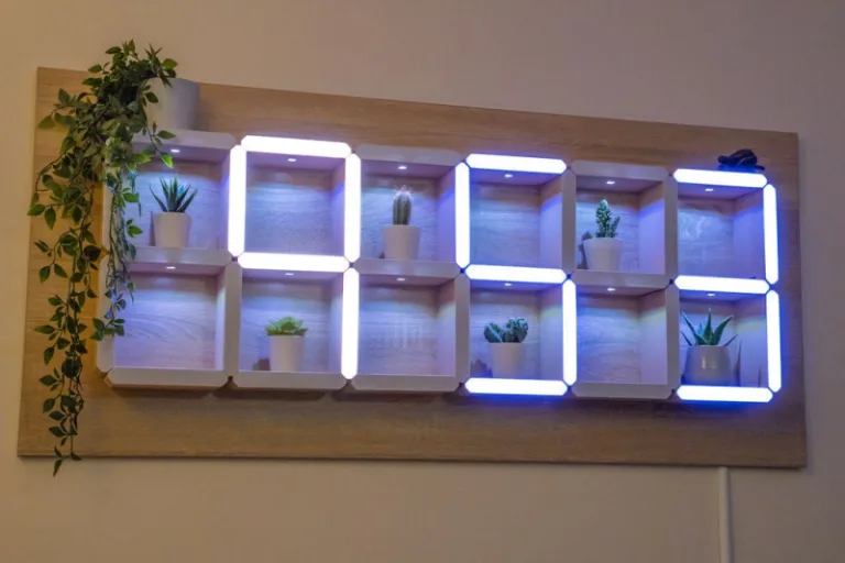 Seven-segment Shelves Do Double Duty