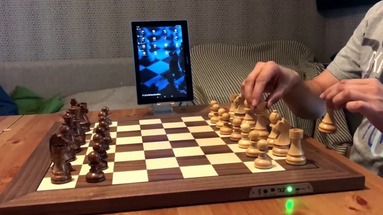 Automatic chess board design