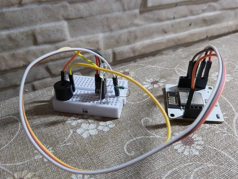 Temperature monitoring system (for cold storage)