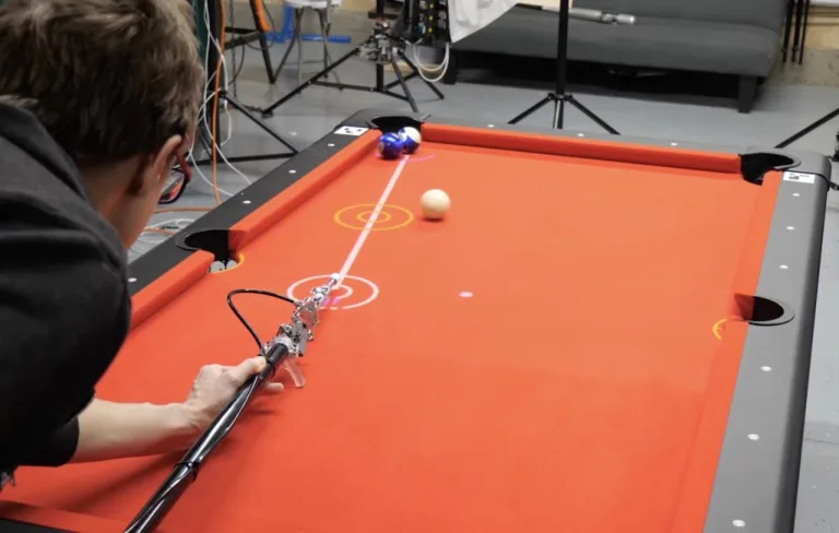 A robotic cue that can turn anyone into a pool champion