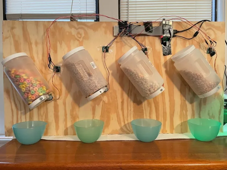 Automatic cereal dispenser with facial recognition