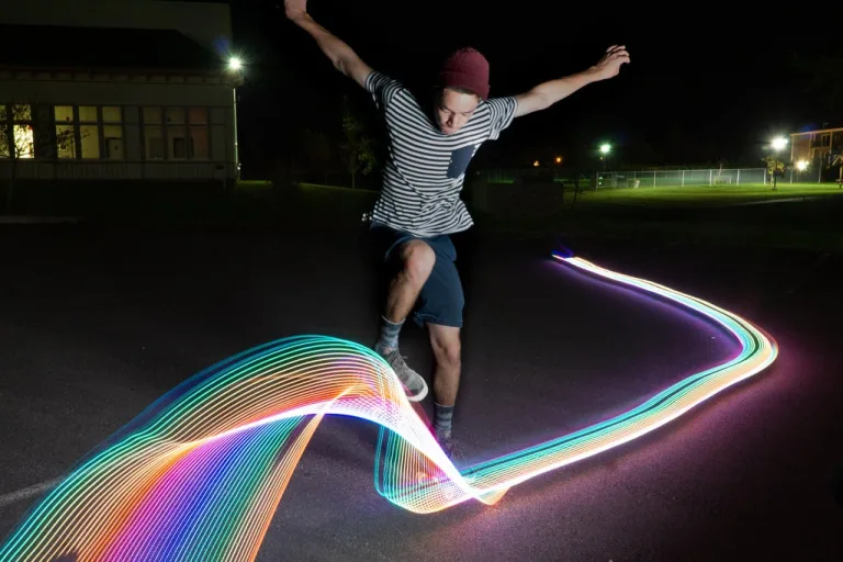 Light graffiti skateboard