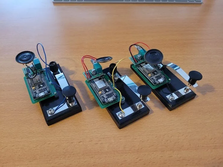WiFi telegraph with ESP8266