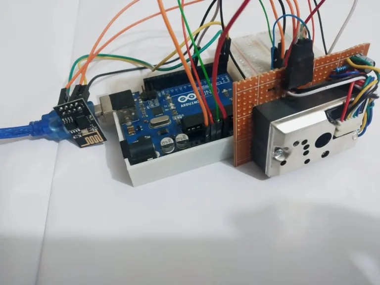 Dust monitoring system