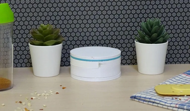 Capacitive touch kitchen timer