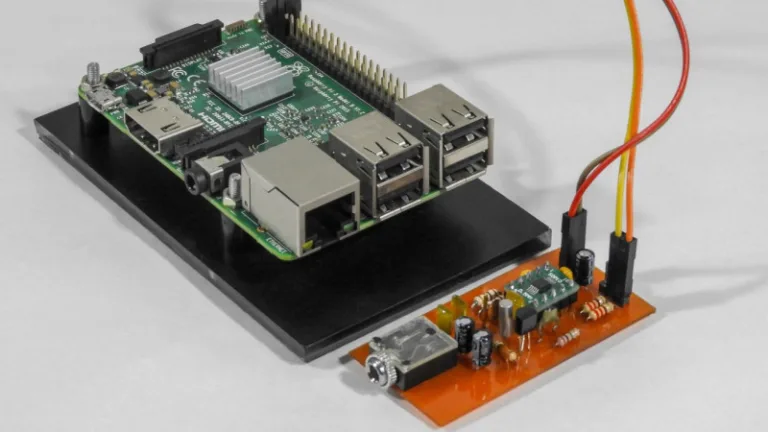 An inexpensive FM receiver for the Raspberry Pi
