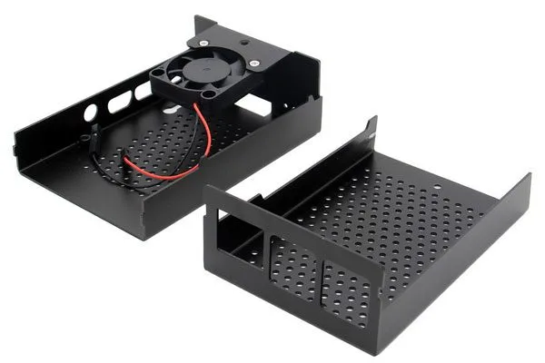 Aluminium Case with Fan for Raspberry Pi 4 - Black - Image 6