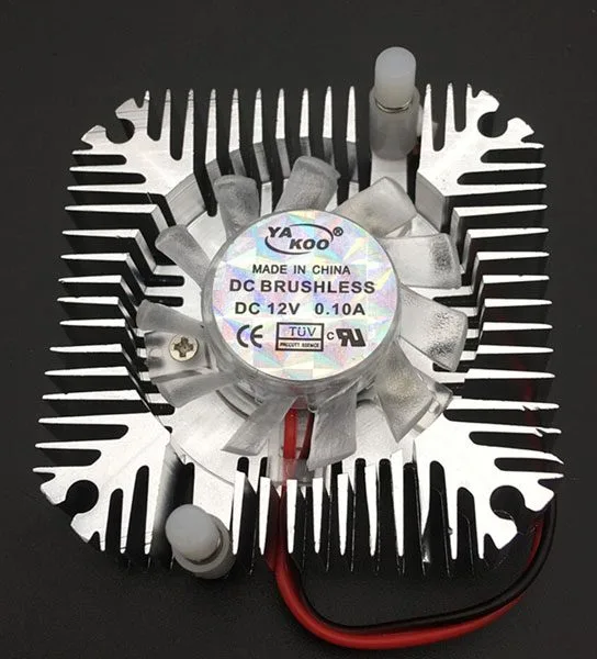 Aluminium heatsink with 12 volt fan - Image 1