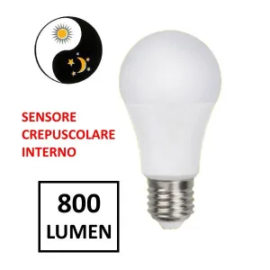 LED lamp with dusk sensor - E27 base - 10W