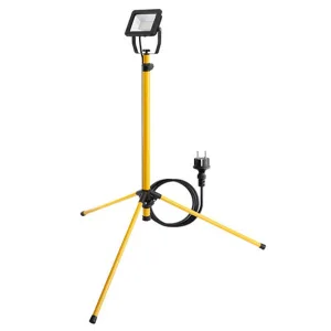 LED Work Light with Extendable Tripod - 30 watt